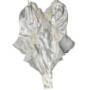 Vintage y2K Victorias Secret Bridal Ivory Bodysuit Size Small high Thigh Ruffle